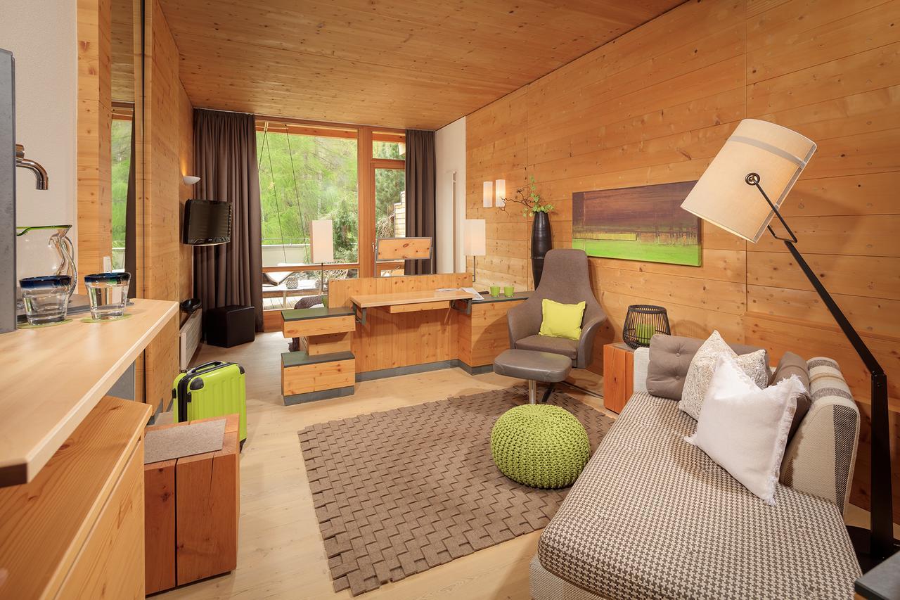 Naturhotel Waldklause Langenfeld Room photo